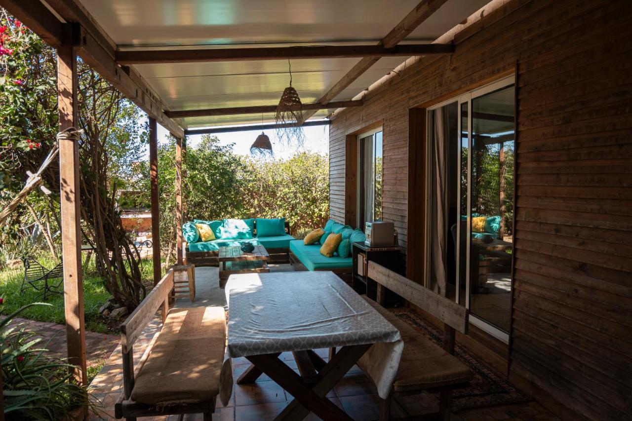 Satya Surf Camp Apartment Tamarist Екстериор снимка